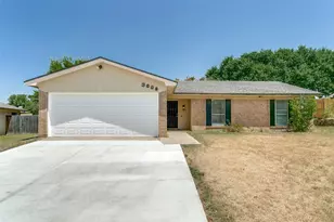 3008 Highgate Ln, Bedford, TX 76021 - Photo 2