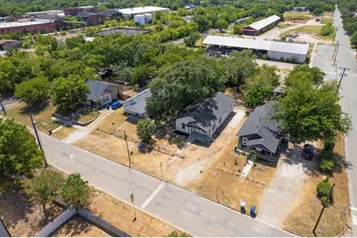 514 N Lee Avenue, Sherman, TX 75090 - Photo 26
