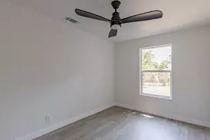4033 Locke Ave, Fort Worth, TX 76107 - Photo 32