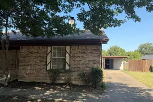 6603 Central Ave, North Richland Hills, TX 76182 - Photo 1