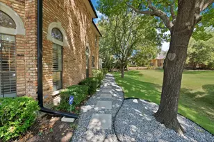 2314 Club Creek Blvd, Garland, TX 75043 - Photo 34