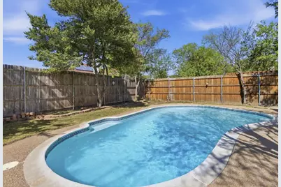 1140 W Hills Terrace, Saginaw, TX 76179 - Photo 2