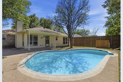 1140 W Hills Terrace, Saginaw, TX 76179 - Photo 18