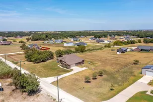 8341 County Rd 201A, Grandview, TX 76050 - Photo 4