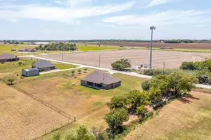 8341 County Rd 201A, Grandview, TX 76050 - Photo 38