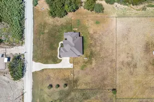 8341 County Rd 201A, Grandview, TX 76050 - Photo 40