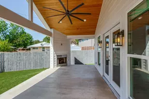 10620 Lorwood Dr, Dallas, TX 75238 - Photo 22