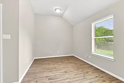 324 Camp Creek Drive, Arlington, TX 76002 - Photo 18