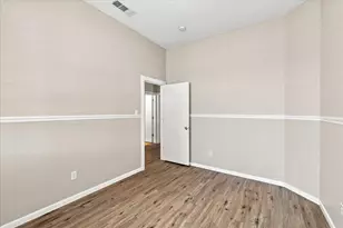 324 Camp Creek Dr, Arlington, TX 76002 - Photo 26