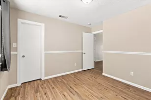 324 Camp Creek Dr, Arlington, TX 76002 - Photo 28