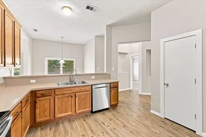 324 Camp Creek Drive, Arlington, TX 76002 - Photo 10