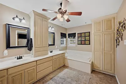 1806 Carriage Estates Road, Sherman, TX 75092 - Photo 16