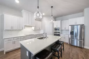 1308 Robinson Vly Dr, Weatherford, TX 76087 - Photo 6