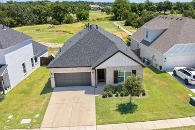 1308 Robinson Valley Drive, Weatherford, TX 76087 - Photo 2