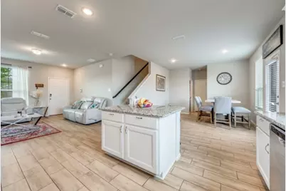 926 Hurstwood Drive, Van Alstyne, TX 75495 - Photo 2