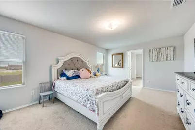 926 Hurstwood Drive, Van Alstyne, TX 75495 - Photo 6
