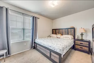 926 Hurstwood Dr, Van Alstyne, TX 75495 - Photo 10
