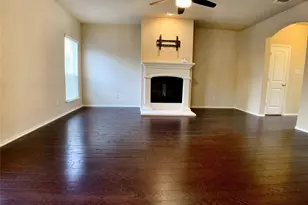 9828 Moccasin Creek Ln, McKinney, TX 75071 - Photo 8