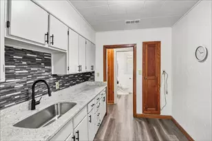 3624 Frazier Ave, Fort Worth, TX 76110 - Photo 6