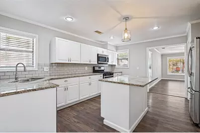 3838 Dutton Drive, Dallas, TX 75211 - Photo 14