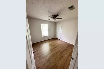 1117 Edenbrook Drive, Arlington, TX 76001 - Photo 4