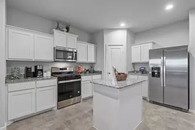 401 Bent Oak Drive, Fort Worth, TX 76131 - Photo 2