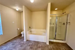 8520 Hawkview Dr, Fort Worth, TX 76179 - Photo 10