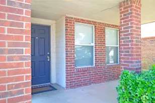 8520 Hawkview Dr, Fort Worth, TX 76179 - Photo 2
