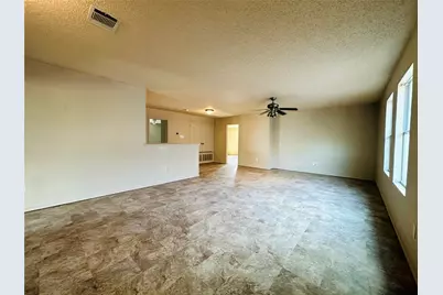 8520 Hawkview Drive, Fort Worth, TX 76179 - Photo 8