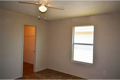 8520 Hawkview Drive, Fort Worth, TX 76179 - Photo 4