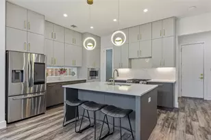 2429 Vagas St, Dallas, TX 75219 - Photo 14