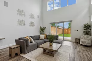 2429 Vagas St, Dallas, TX 75219 - Photo 4