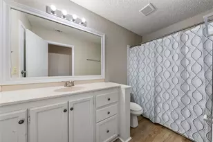 1300 Chapel Creek Rd, Waco, TX 76712 - Photo 16