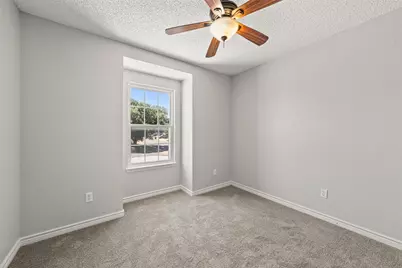 1300 Chapel Creek Road #1302, Waco, TX 76712 - Photo 10