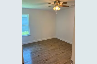 1702 Clark Street, Commerce, TX 75428 - Photo 4