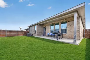 2405 Pambrooke LN, Glenn Heights, TX 75154 - Photo 30