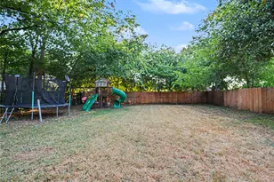 5008 Gilbert Dr, Fort Worth, TX 76116 - Photo 10