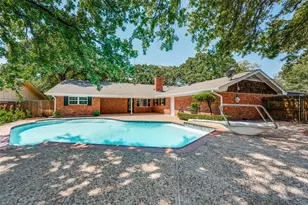 832 Wheelwood Dr, Hurst, TX 76053 - Photo 24