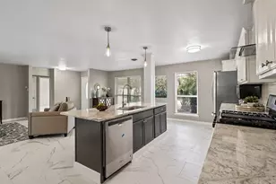 3451 Morningstar Ln, Farmers Branch, TX 75234 - Photo 12