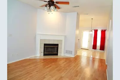 2216 Lattimore Street, Denton, TX 76209 - Photo 2
