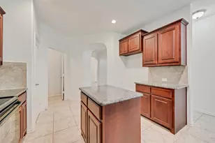 11321 Gold Canyon Dr, Fort Worth, TX 76052 - Photo 6