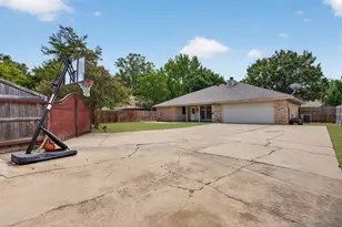 917 Francis St, Lancaster, TX 75146 - Photo 24