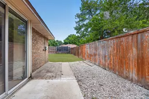 917 Francis St, Lancaster, TX 75146 - Photo 20