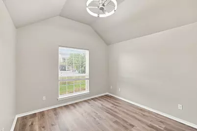 1720 Lakeway Drive, Cleburne, TX 76033 - Photo 28
