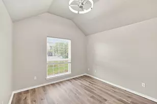 1720 Lakeway Dr, Cleburne, TX 76033 - Photo 28