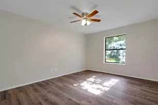 209 Mistletoe Ln, Keene, TX 76059 - Photo 26