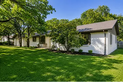 209 Mistletoe Lane, Keene, TX 76059 - Photo 36