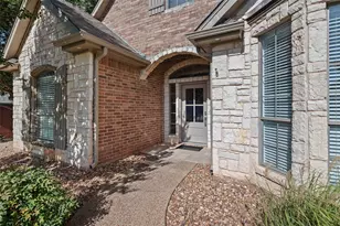9106 Bellechase Rd, Granbury, TX 76049 - Photo 2