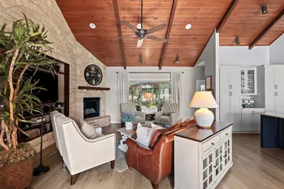 9106 Bellechase Road, Granbury, TX 76049 - Photo 8