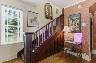 322 W Bridge St, Granbury, TX 76048 - Photo 6